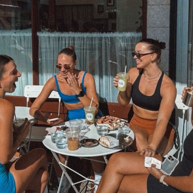 morning coffee run? we don’t know her☕️

just taking a cozy lil walk to the lobby and calling it self-care ✨